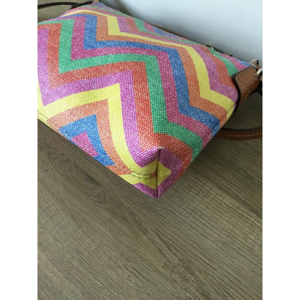 Dooney & Bourke Crossbody Bag in Rainbow Chevron Pattern w/Dustbag - Picture 7 of 10